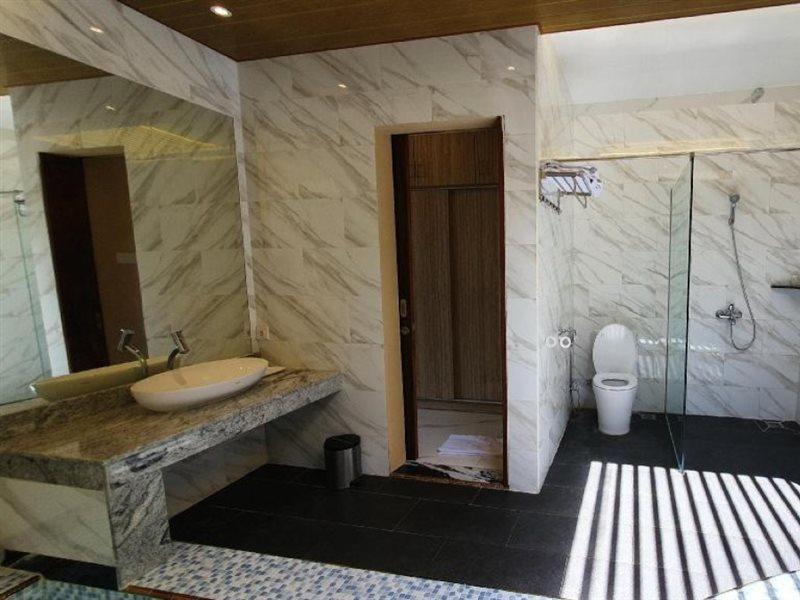 Cahaya Villa Hotel Garut Buitenkant foto